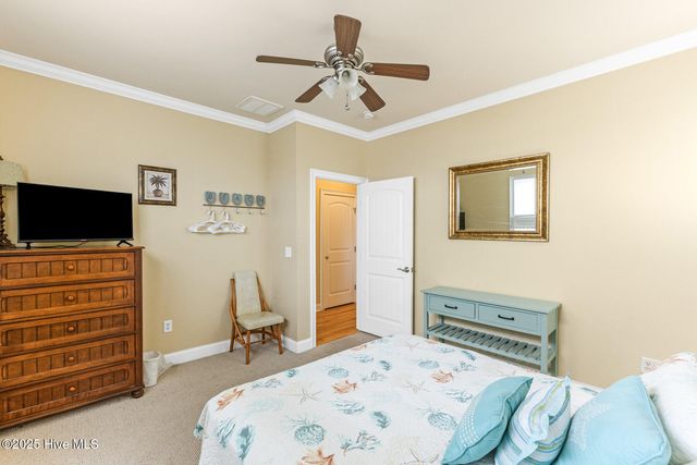 901 Ocean Boulevard B, Surf City, NC 28445