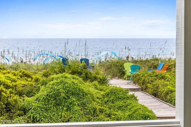 901 Ocean Boulevard B, Surf City, NC 28445