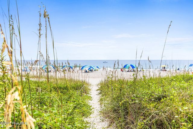 901 Ocean Boulevard B, Surf City, NC 28445