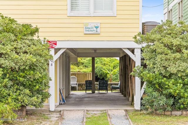 901 Ocean Boulevard B, Surf City, NC 28445
