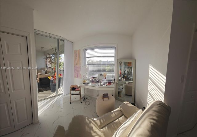 3910 Inverrary Boulevard 703B, Lauderhill, FL 33319