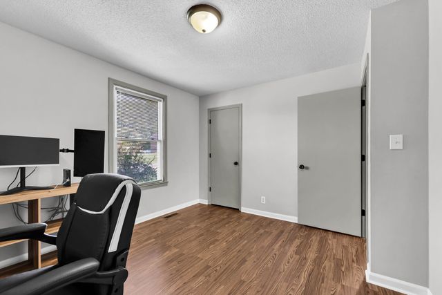 614 Cayce Dr, Clarksville, TN 37042