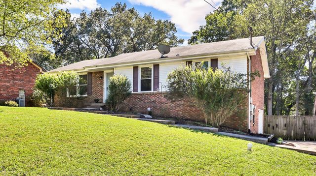 614 Cayce Dr, Clarksville, TN 37042