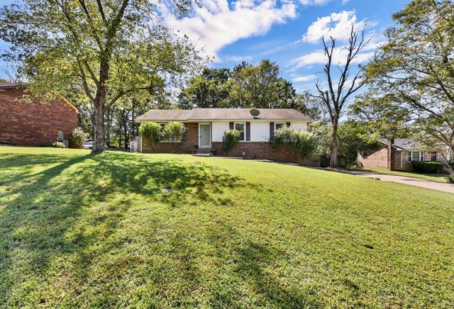 614 Cayce Dr, Clarksville, TN 37042