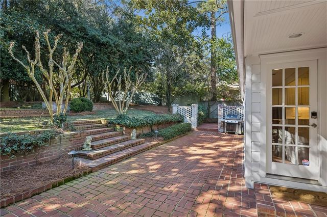 859 Stovall NE Boulevard, Atlanta, GA 30342