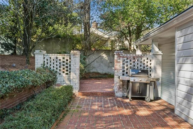 859 Stovall NE Boulevard, Atlanta, GA 30342