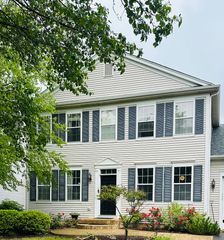 1582 Manhattan Street, Bolingbrook, IL 60490