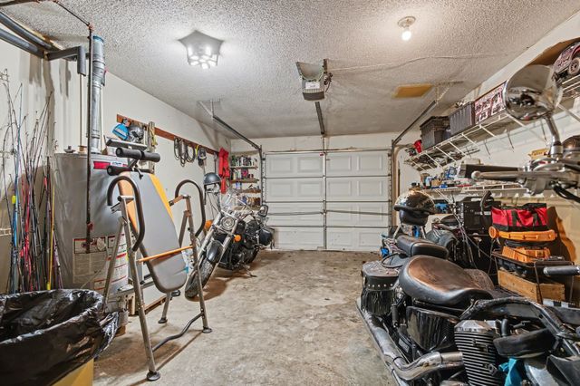 400 Cessna Cir, Winchester, TN 37398