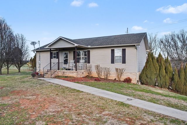 400 Cessna Cir, Winchester, TN 37398
