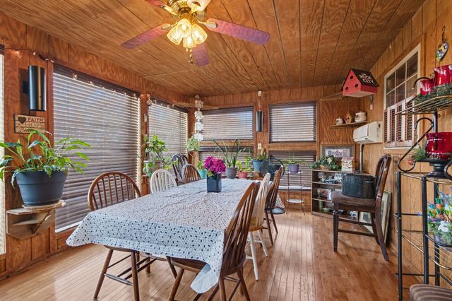 400 Cessna Cir, Winchester, TN 37398