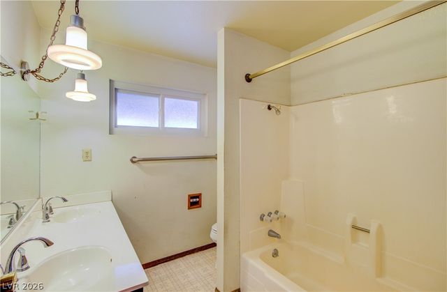 980 El Camino Way, Boulder City, NV 89005