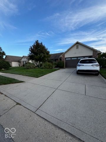 12987 Whitehaven, Fishers, IN 46038