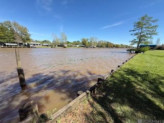 13224 Bayou Terrace Dr, St Amant, LA 70774