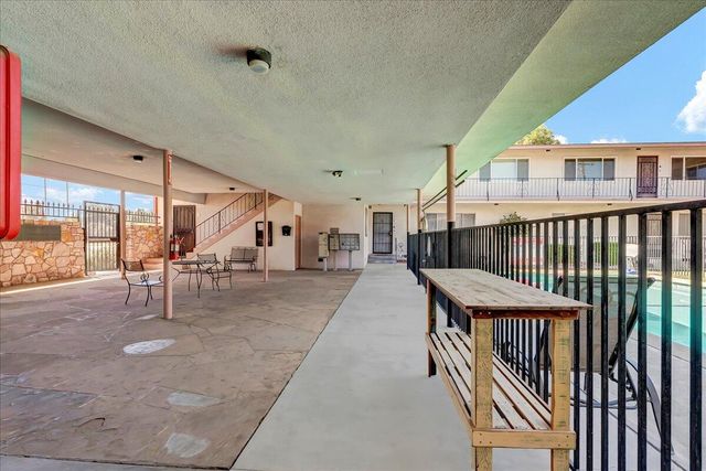 1411 S Divisadero Street 1, Visalia, CA 93277