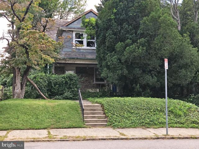 533 HERMIT ST, Philadelphia, PA 19128