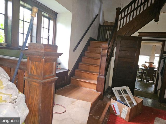 533 HERMIT ST, Philadelphia, PA 19128
