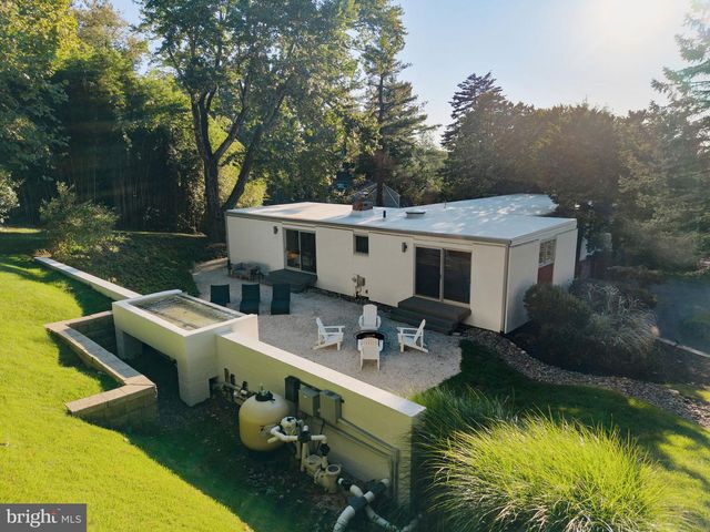 520 STATION AVE, Glenside, PA 19038