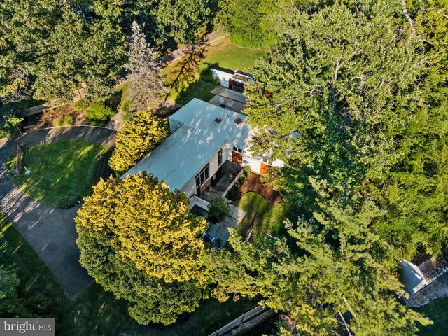 520 STATION AVE, Glenside, PA 19038
