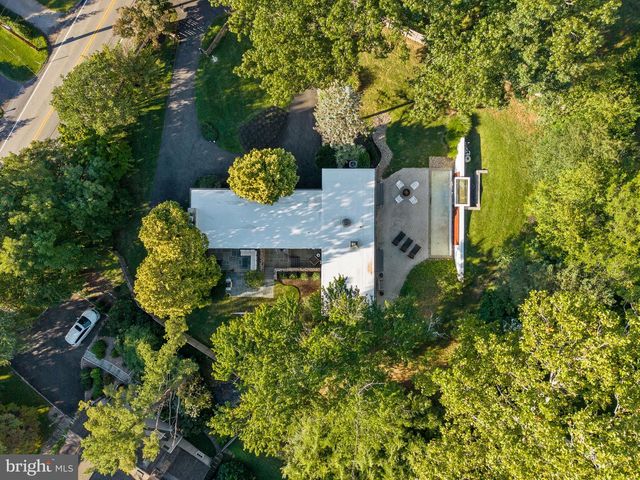 520 STATION AVE, Glenside, PA 19038