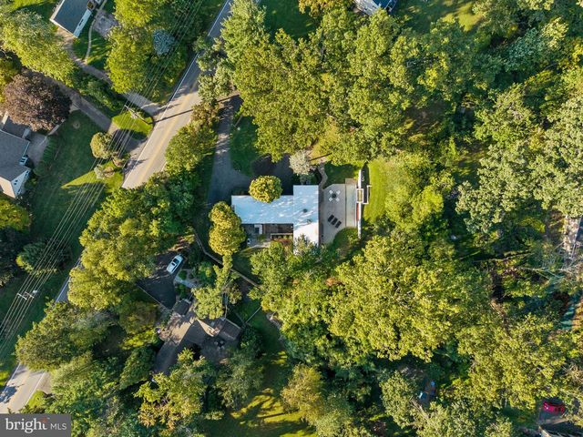 520 STATION AVE, Glenside, PA 19038