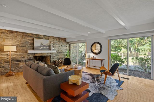 520 STATION AVE, Glenside, PA 19038