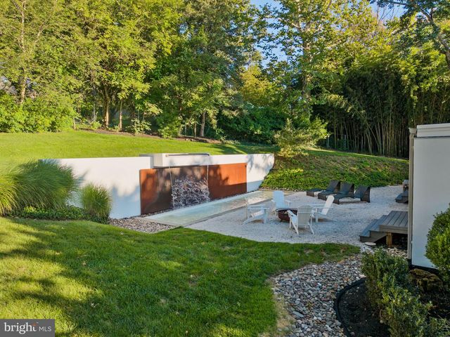520 STATION AVE, Glenside, PA 19038