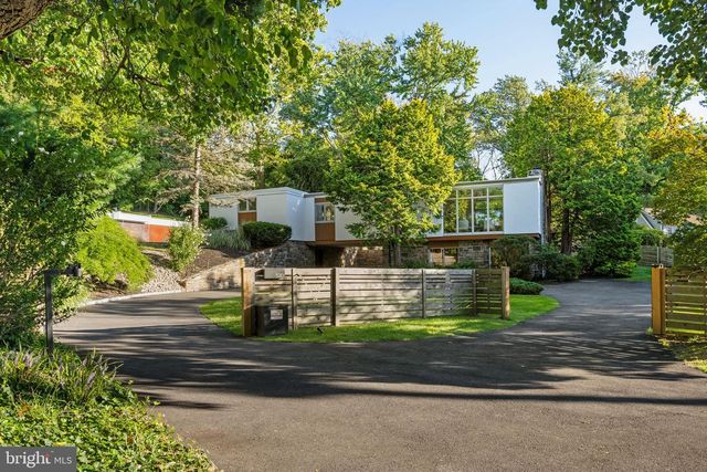 520 STATION AVE, Glenside, PA 19038
