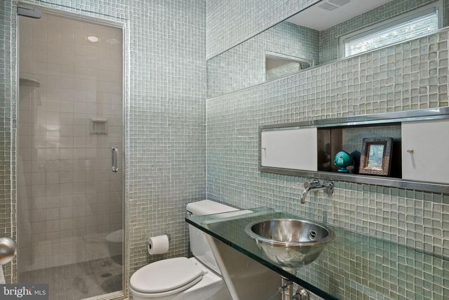 520 STATION AVE, Glenside, PA 19038