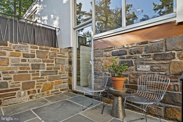 520 STATION AVE, Glenside, PA 19038