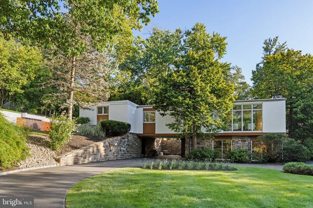 520 STATION AVE, Glenside, PA 19038