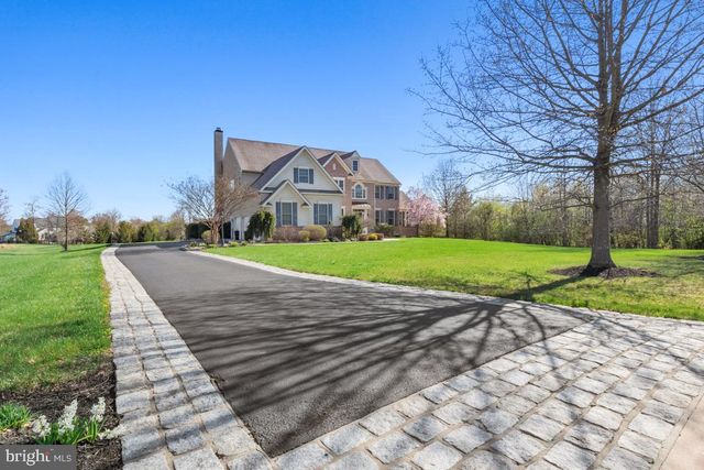 930 ASHBOURNE WAY, Schwenksville, PA 19473