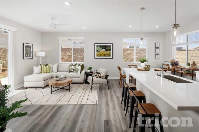 1721 Lorraine Drive, Corona, CA 92882