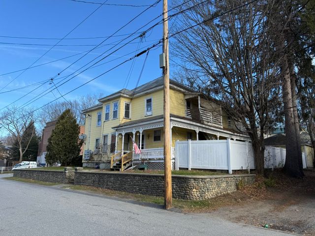 50 School Street, Claremont, NH 03473