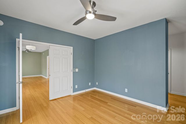 600 N Skyloft Drive 202, Asheville, NC 28801