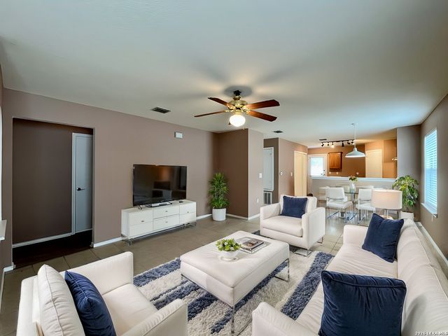 6611 Cougar Village, San Antonio, TX 78242