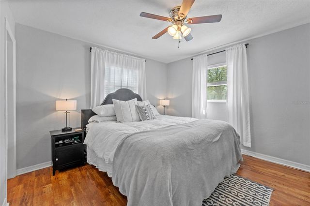 251 DAVISON AVENUE NE, St Petersburg, FL 33703