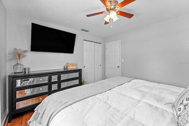 251 DAVISON AVENUE NE, St Petersburg, FL 33703