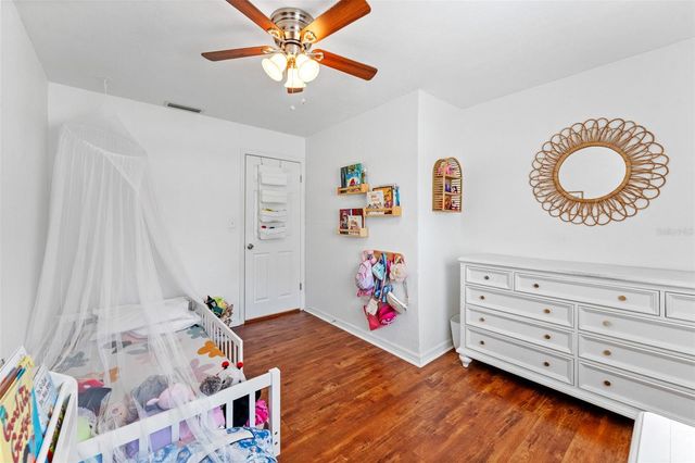 251 DAVISON AVENUE NE, St Petersburg, FL 33703