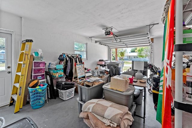 251 DAVISON AVENUE NE, St Petersburg, FL 33703