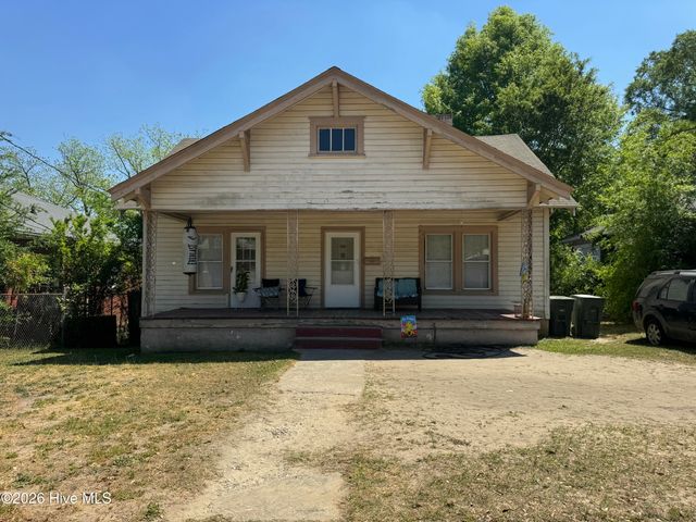 627 Washington Avenue, Hamlet, NC 28345