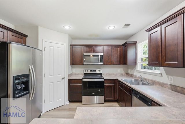 12 Concordia Drive, Savannah, GA 31419