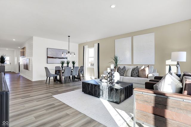 8426 Grand Appaloosa Way, Indianapolis, IN 46235