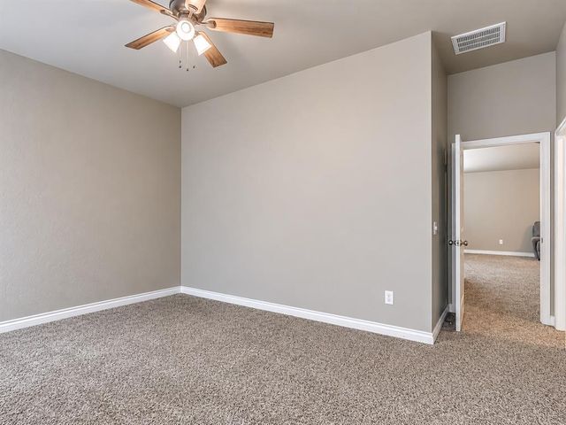 1002 Clingmans Dome Road, Norman, OK 73069