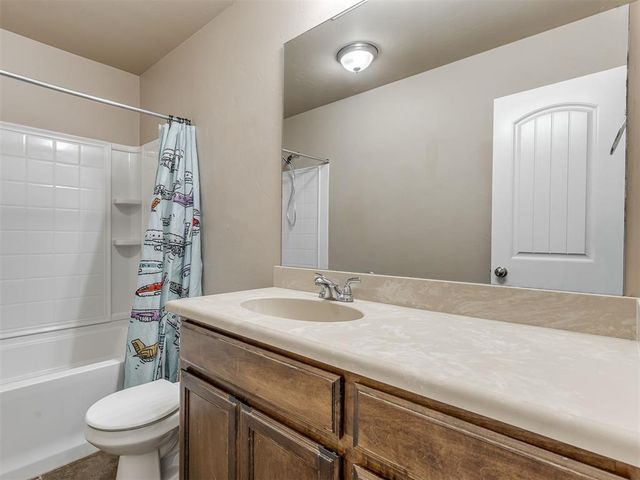 1002 Clingmans Dome Road, Norman, OK 73069