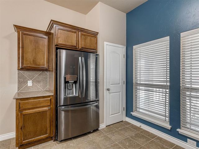 1002 Clingmans Dome Road, Norman, OK 73069