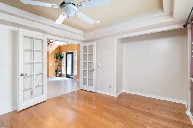 30245 White Wake, Canyon Lake, CA 92587