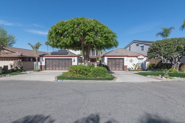 30245 White Wake, Canyon Lake, CA 92587