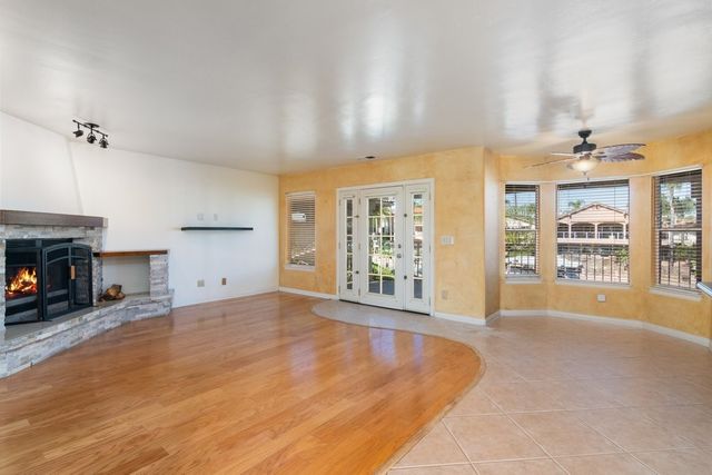 30245 White Wake, Canyon Lake, CA 92587