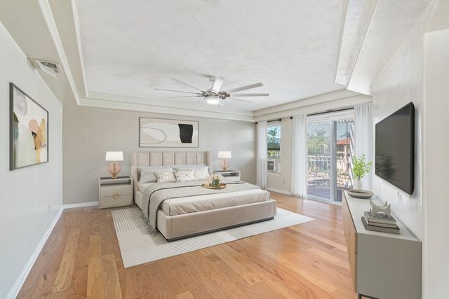 30245 White Wake, Canyon Lake, CA 92587