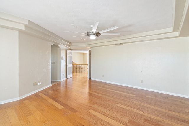 30245 White Wake, Canyon Lake, CA 92587